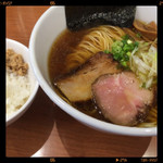 中華そばとそぼろご飯 700円   ランチ限定