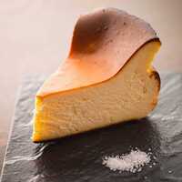 バスクチーズケーキ