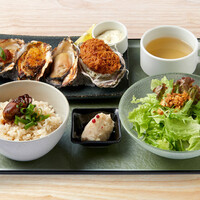 牡蠣尽くしランチ