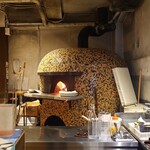 パラッツォ サン グスト - 薪窯