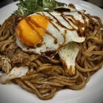 焼SOBA osakaきっちん。 エキュート立川店 - 豚月見焼きそば！