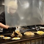 焼SOBA osakaきっちん。 エキュート立川店 - ライブ感！LIVE！