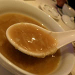 トゥーランドット - 蟹肉入りふかひれスープ