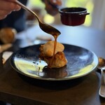 LAINE INAMURAGASAKI - カスタードとリンゴの熱々クルスタッド