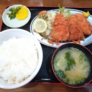 ドライブインのざき_0