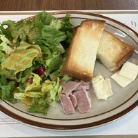 Aging beef ＆ Specialty coffee THE三本 - 
