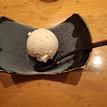 伊豆の旬 やんも - そばのアイスです。