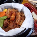 釜寅 - 料理写真:鶏釜飯