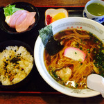 桃源郷食堂 - ラーメン定食