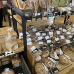 道の駅世羅 - 迷い道だったパンコーナー、断念無念したなりねT^T