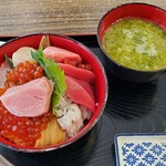 海鮮丼 まぐろ家 - 