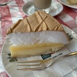 イノダコーヒ - レモンパイ710円