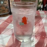 イノダコーヒ - お冷のコップにもイノダコーヒのオシャレなロゴが！