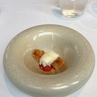 ベージュ アラン・デュカス 東京 - 