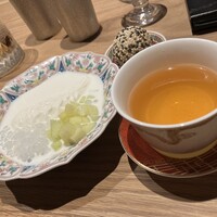 紅梅本楼 - 