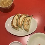 本格餃子 包 - 