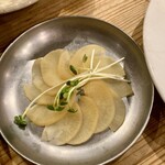 ハナタレ - たくあんの燻製