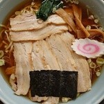 山六食堂 - チャーシューメン大盛り