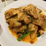 貴州火鍋 - 炒り焼き豆腐の炒め　硬めの豆腐が食べ応えあり