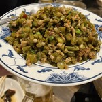 貴州火鍋 - 酸豆角炒肉末　やっと会えた発酵ササゲの味深さが堪りません！