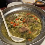 陳家私菜 - 貴州っぽい酸菜魚。さっぱり頂けます。発酵味が滋味