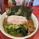 IEKEI KANSAI 王道家直系 我道家 - ホルモン、青ネギ、白キクラゲトッピング