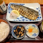焼魚・肉専門食処 白銀屋 - 