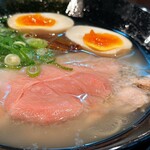 모우잇파이 나가레카와혼텐 - 소고기 뼈 육수 맛 계란 라멘
