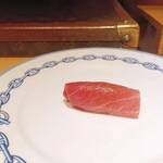 鮨 尚充 - 大トロ～LDHのHIROさん専用本マグロ②