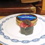 鮨 尚充 - 本マグロ脳天のトロタクとキャビア軍艦②