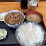 永井食堂 - もつ煮大盛り定食　770円