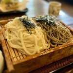 そば処 薬師 - 個性が光るうどんと蕎麦