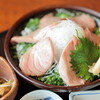 本家鮪屋 伊豆高原本店 - 特選 頭とろ炙り丼。