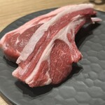 金山成吉思汗 - 焼く前のラムチョップ