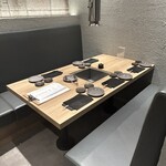 金山成吉思汗 - 内観（テーブル席）