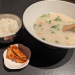 焼肉酒宴くいだおれはなれ家 - 