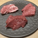 金山成吉思汗 - 