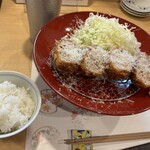 とんかつ 志賀 - 自家製メンチカツ定食