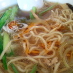 いせのじょう - 辛口ラーメンに自家製ラー油投入