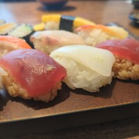 東鮨 新店 - 握り