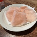 サイのツノ - カレー様のお供に揚げたて海老せんをパパドのようにカジりながら喰べ進めます