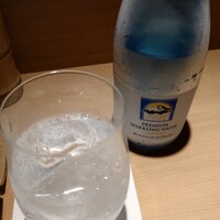 焼鳥 おみ乃 - 富士スパークリングウォーター