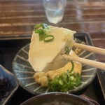 湯葉丼 直吉 - 寄せ豆腐