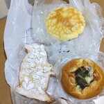 ペンギンベーカリー - 料理写真: