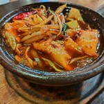 旨辛麻辣専門店サカホンキッチン - 火鍋餃子1,100円税込みくらい