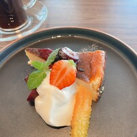 THE PENTHOUSE with weekend terrace - バスクチーズ