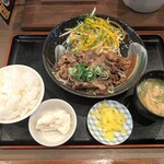 多度津 - 豚生姜焼き定食930円