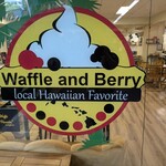 Waffle and Berry - お店の看板