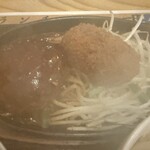 武州うどんあかねandみどりダイニング - ハンバーグはジュージュー