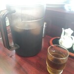 進来軒 - プーアル茶